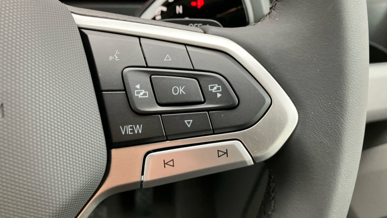 Volkswagen Crafter Cr35 Lwb Diesel Fwd 2.0 TDI 177PS Commerce Plus High Roof Van Auto